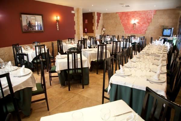 Hostal Restaurante Dulcinea De El Toboso Bagian luar foto